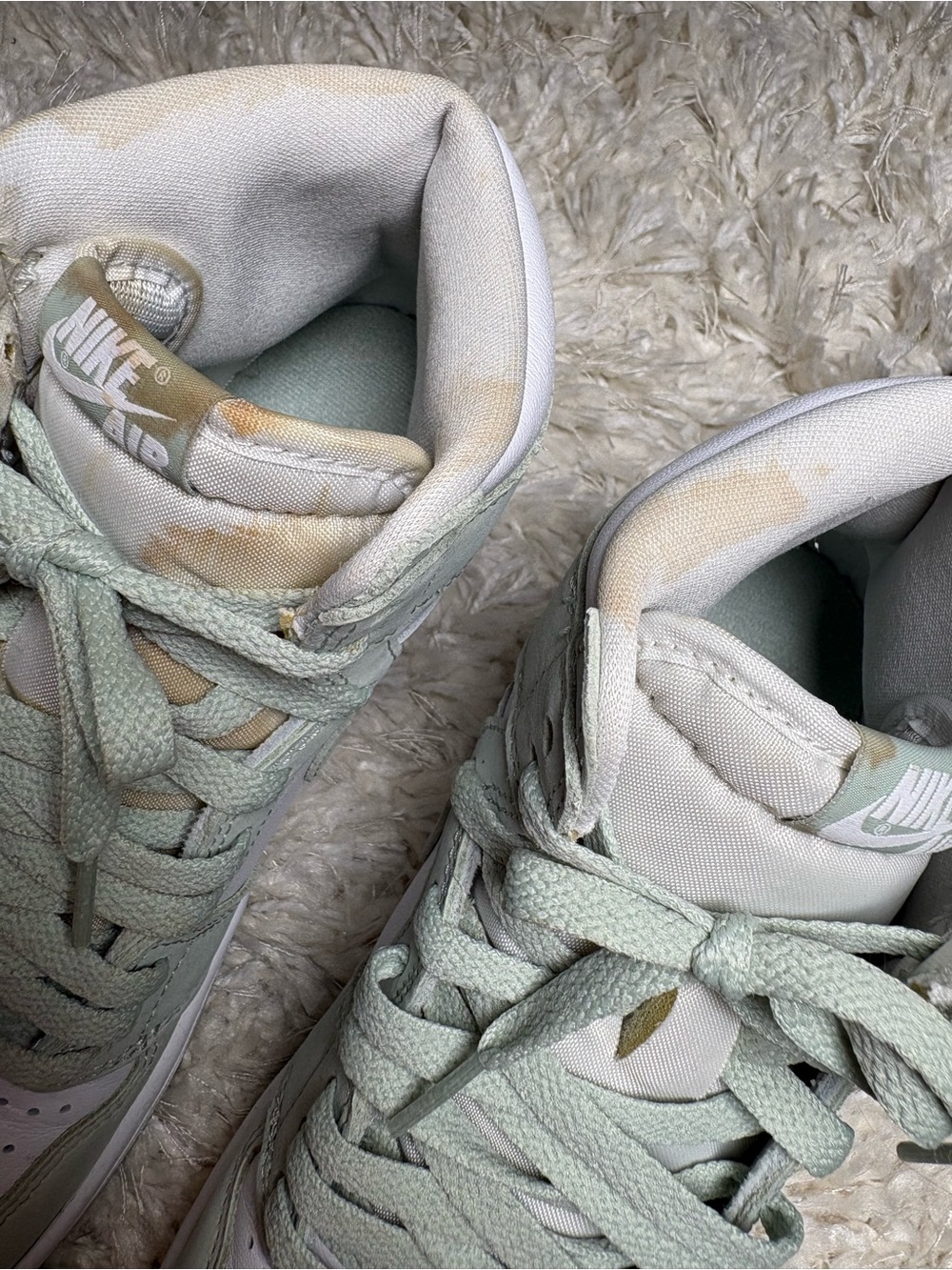 Jordan Retro 1 High OG "Seafoam" - Picture 2 of 9